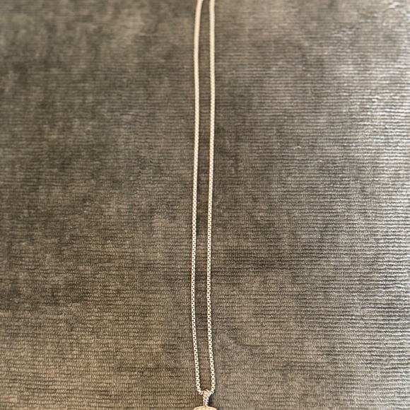 David Yurman PETITE ALBION PENDANT NECKLACE Sterling Silver with Pavé Diamonds, - Picture 2 of 6